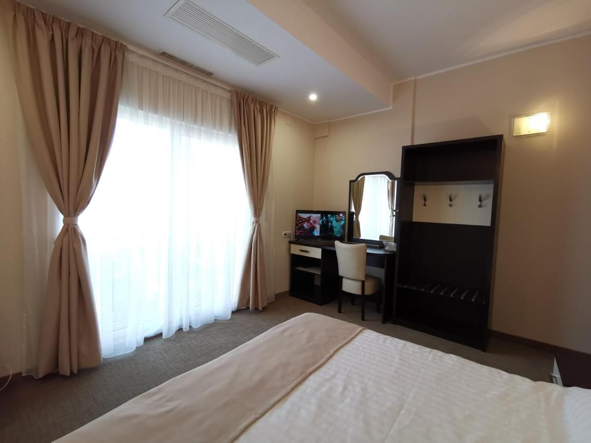 Hotel New Derby Constanta Ngoại thất bức ảnh